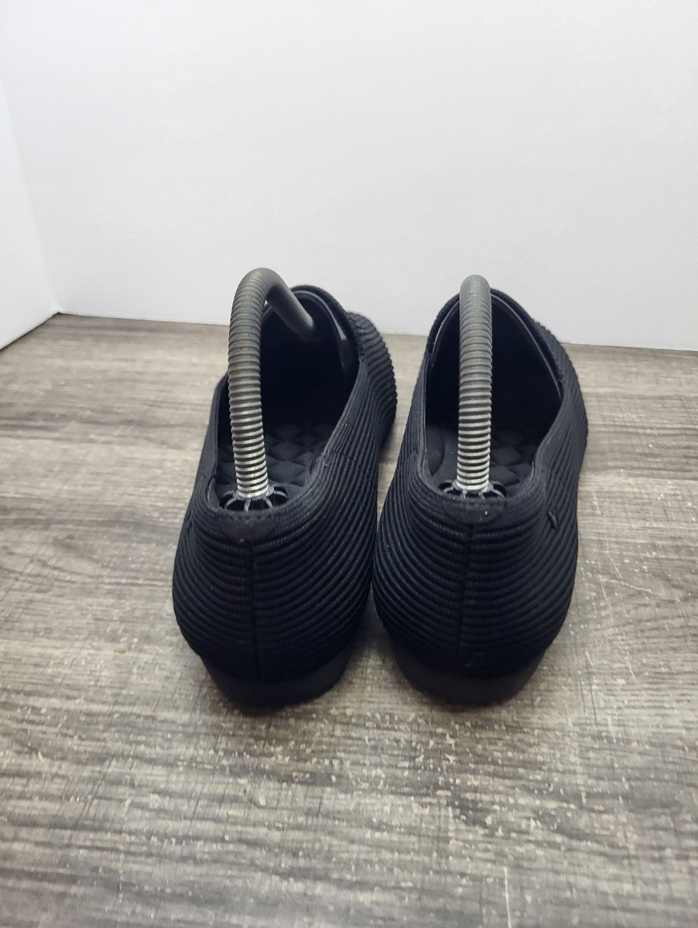 Vivaia Samantha Walker Water Repellent Minimalist Comfort Black Loafers Womens 9 - Picture 5 of 10